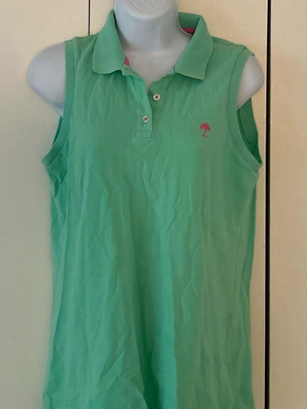 Lilly Pulitzer sleeveless collared partial button front shirt M - Picture 6 of 10